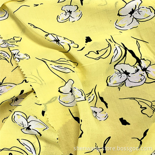 Elegant Soft Rayon Floral Printed Women Fabric